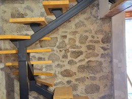 escalera de hierro 